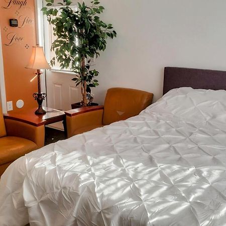 Stylish Suite Tampa Minutes To Hard Rock Casino Mango Ngoại thất bức ảnh